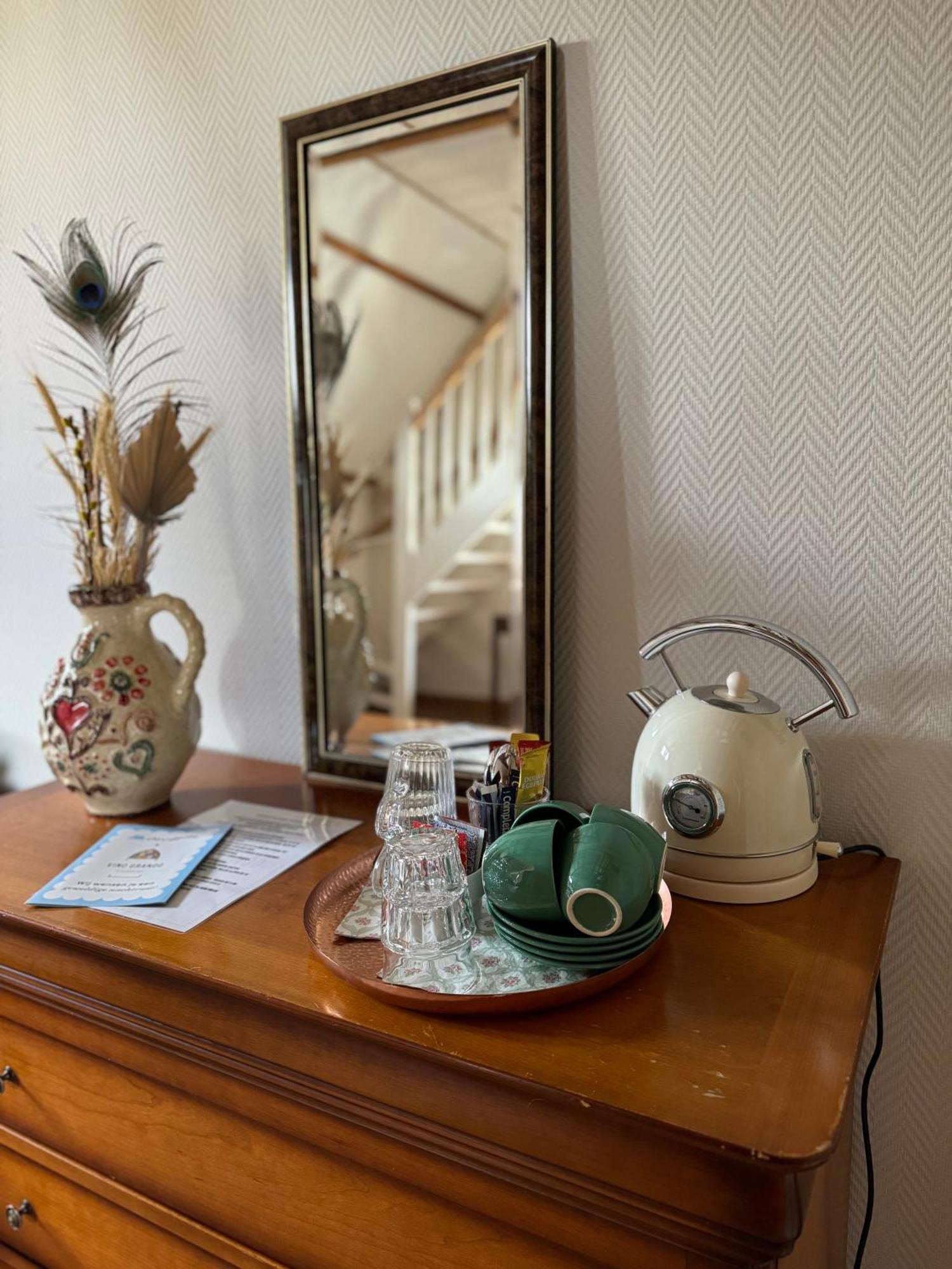 Vino Grando 'T Klooster Bed and Breakfast Odiliapeel Εξωτερικό φωτογραφία